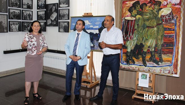 В Агсу прошла юбилейная выставка Народного художника Азербайджана – ФОТО