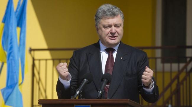 Неоднозначное мнение: Петр Порошенко доволен ходом реформ в Украине