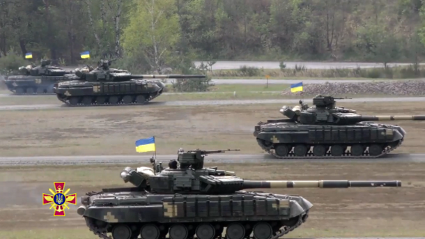 Украинские танки и бронемашины прибыли на учения в ФРГ