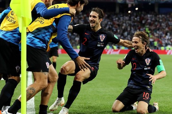 Хорватия разгромила Аргентину, Франция вышла в плей-офф ЧМ-2018