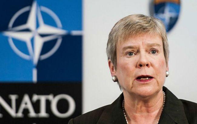 НАТО выразило солидарность с Венгрией относительно закона об образовании в Украине